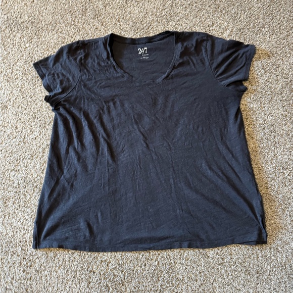 T-shirt bundle - Picture 4 of 4